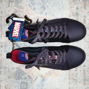 Marvel Captain America Men's High Top Sneakers Size 11 1/2